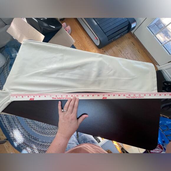 Abercrombie Curve Love 90’s Ultra High Rise Straight vegan Leather Cream 8 Short - Picture 10 of 11